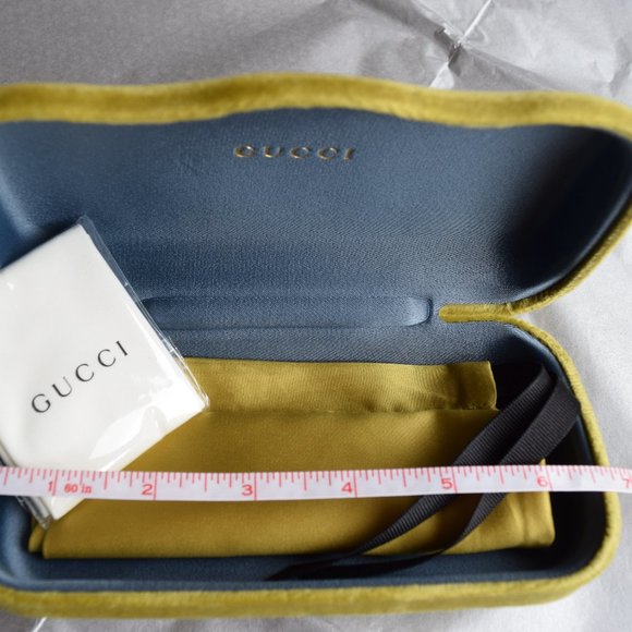 Gucci Sunglasses Case,Medium Yellow Velvet Hard Clamshell,Yellow Satin Bag,Cloth - Picture 5 of 13